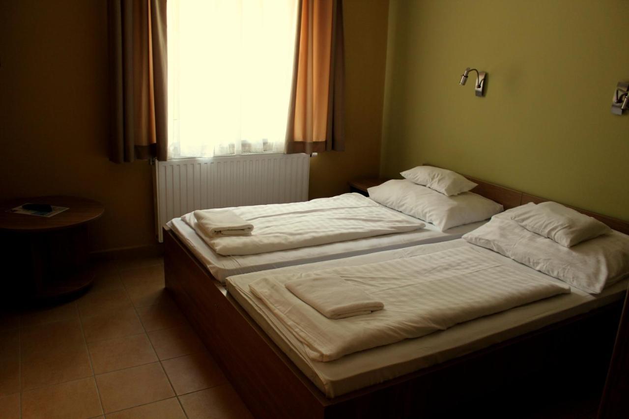 Bf Hotel Balatonfoldvar Exterior photo